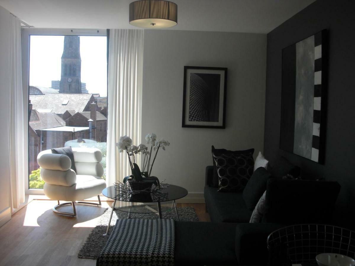 Luxury Modern Apartment Лестер Экстерьер фото